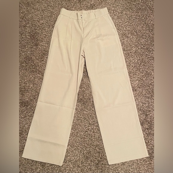 Daisy Grace Taupe Wide-Leg Pants *NWOT* - Picture 6 of 8